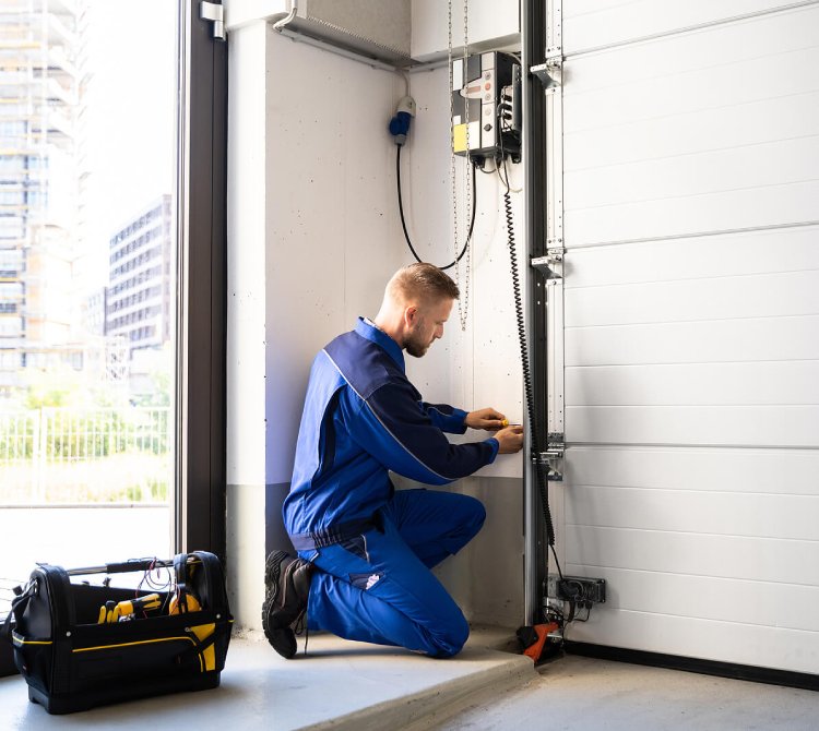 Expert Garage Door Repair in Sydney